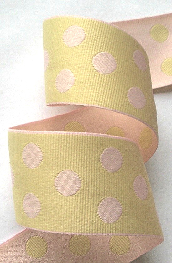 gpd107 1 1/2" (5 YDS) Creamy Yellow  W/Pale Pink Reve